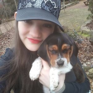 Meet your Posher, Hannah